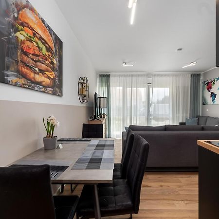 Apartament Design Luxus, Vollausstattung, Neubau, 30Min Hbf Leipzig 8, Naehe Flughfaen, Bmw, Dhl, Amazon Schkeuditz Zewnętrze zdjęcie